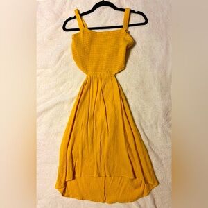 Elegant Yellow Sleeveless Dress
